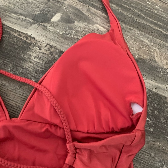 NWT! Dolce Vita Triangle X Back One Piece Bathing - Picture 7 of 8